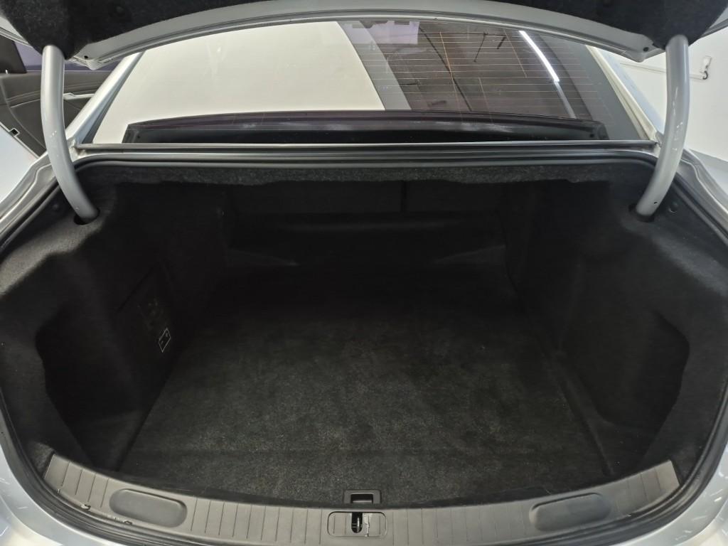 Chevrolet Impala 2018 Plateado - Importación desde Corea - HF Imports Iquique - Foto 20