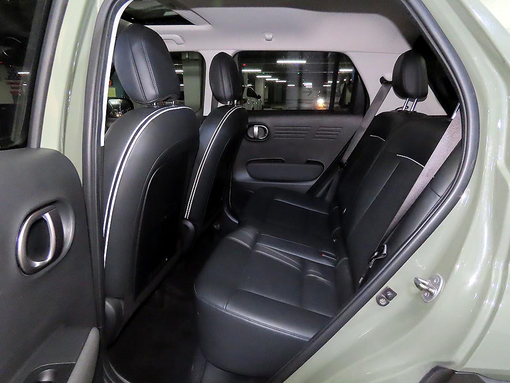 HYUNDAI Casper - Vista 7