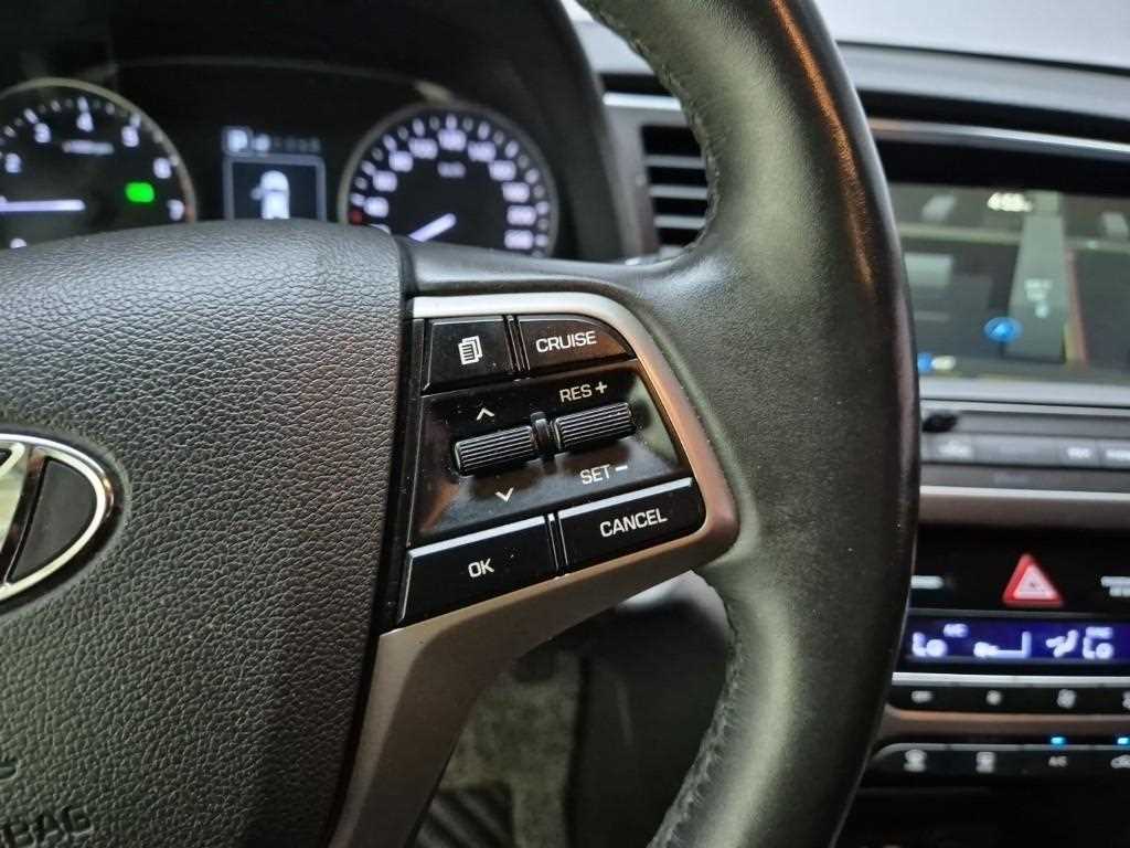 HYUNDAI Avante 2016 Gris - Importación desde Corea - HF Imports Iquique - Foto 15