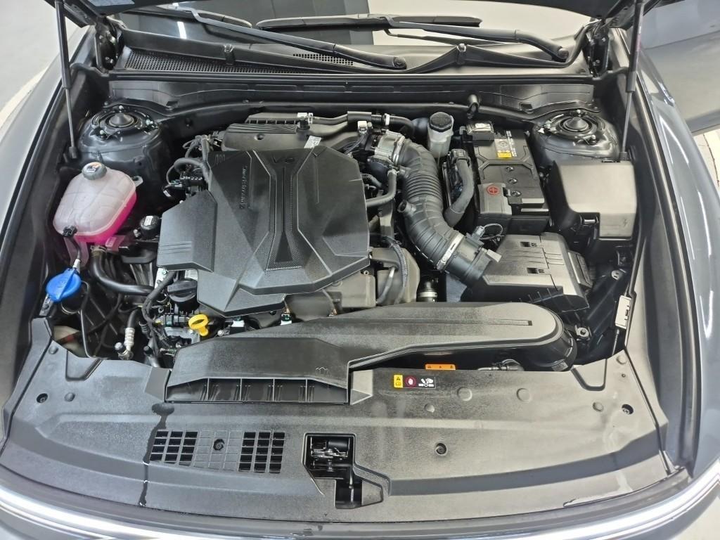 HYUNDAI Grandeur - Vista 5