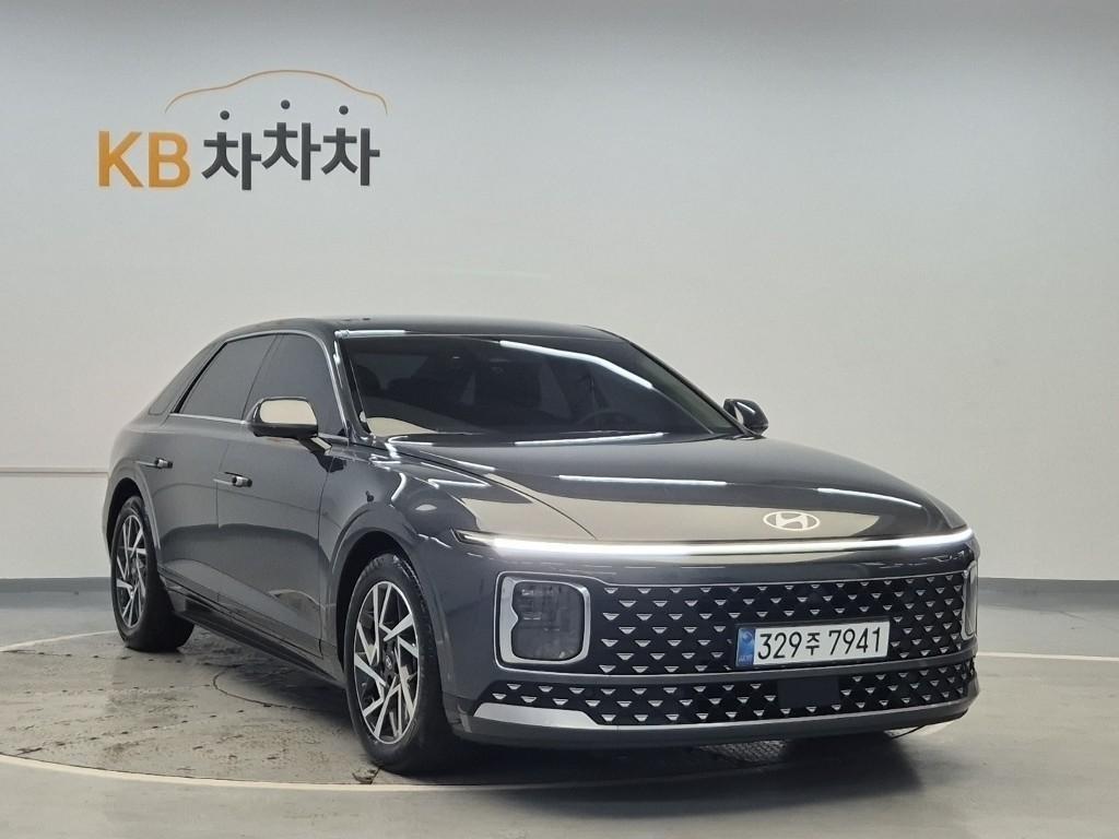 HYUNDAI Grandeur - Vista 4