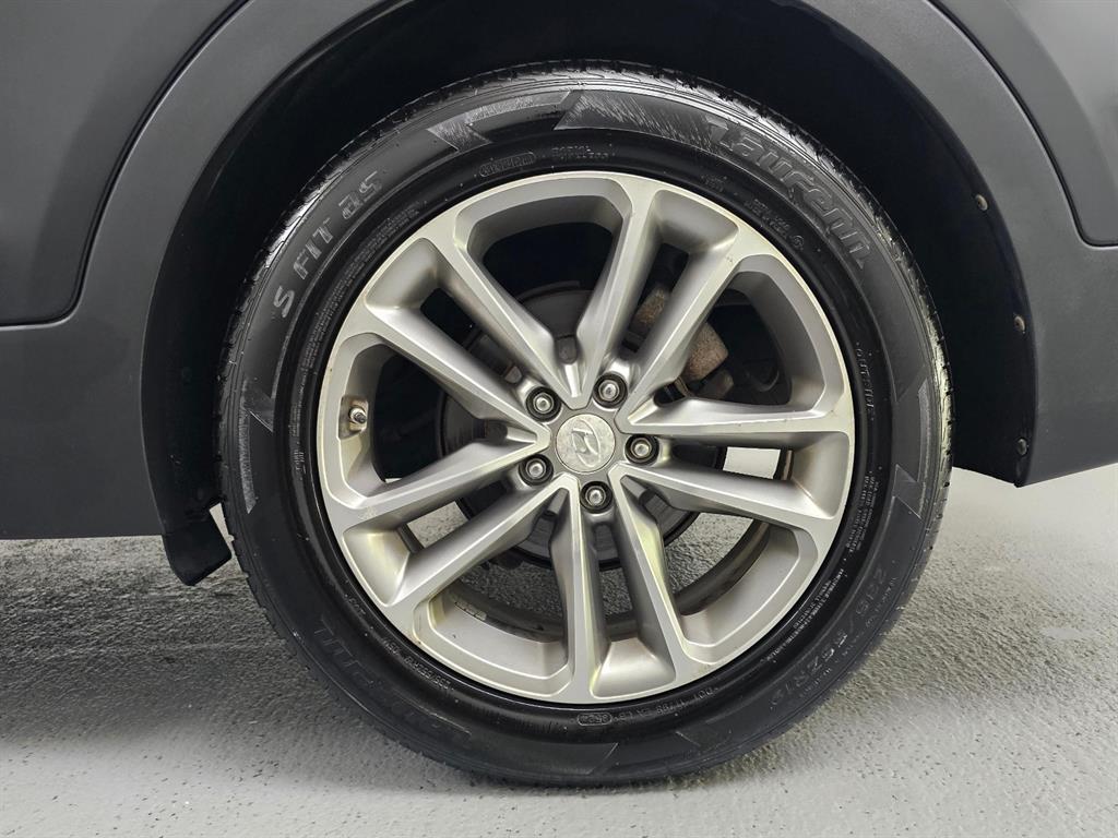 HYUNDAI Santa Fe - Vista 5