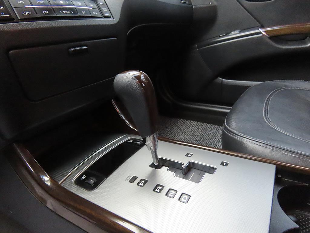 HYUNDAI Grandeur - Vista 11