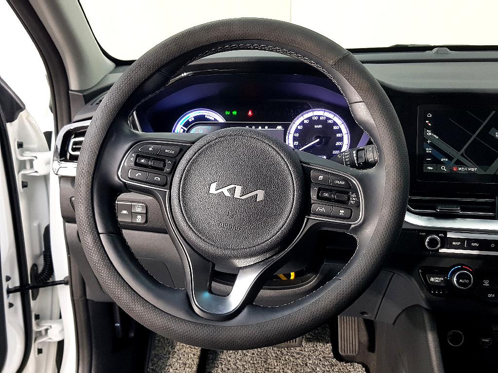 KIA Niro - Vista 11