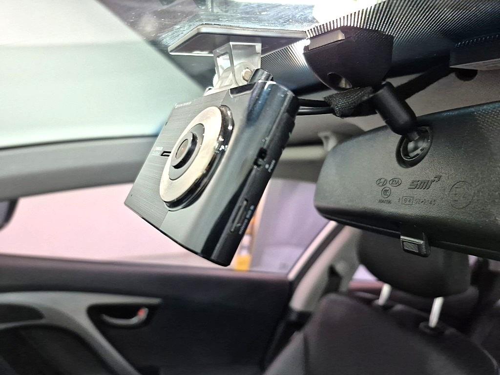 HYUNDAI Avante 2014 Gris - Importación desde Corea - HF Imports Iquique - Foto 15