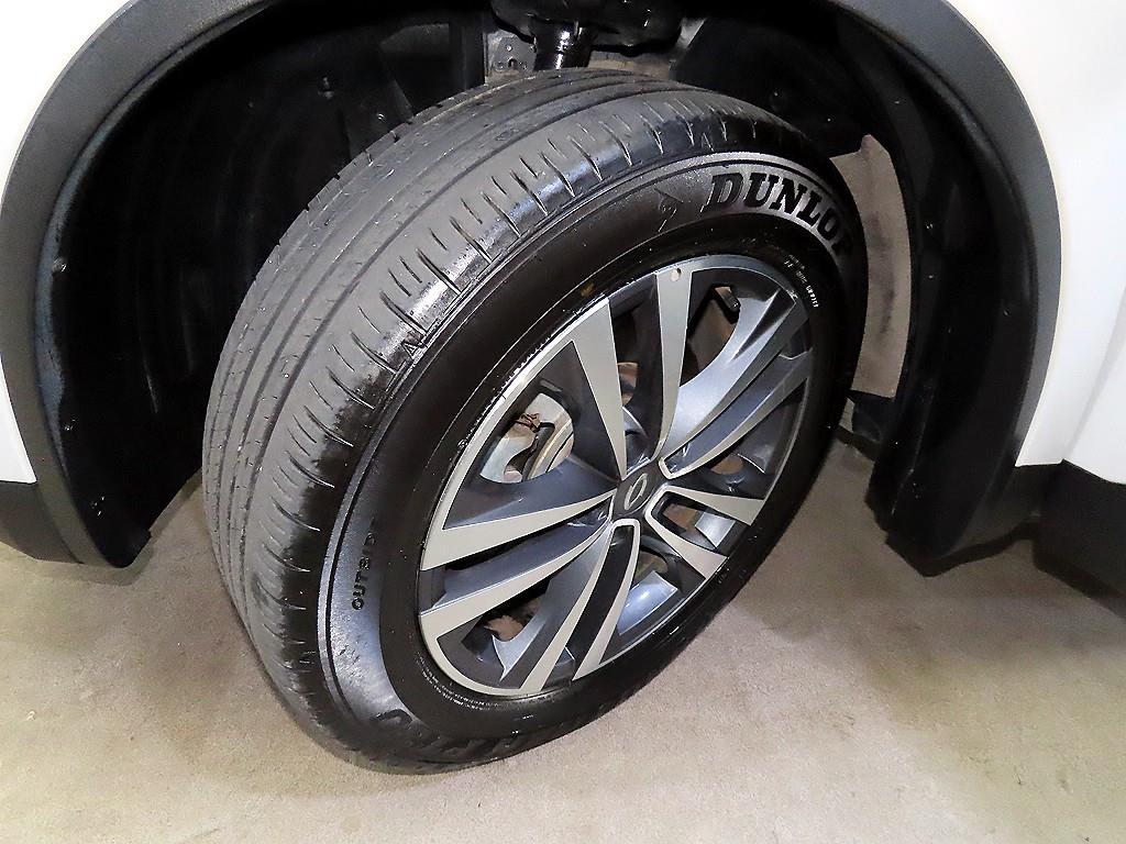 SAMSUNG QM6 2017 Blanco - Importación desde Corea - HF Imports Iquique - Foto 19