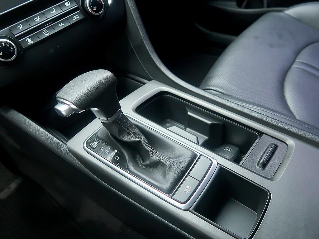 KIA K5 2016 Blanco - Importación desde Corea - HF Imports Iquique - Foto 10