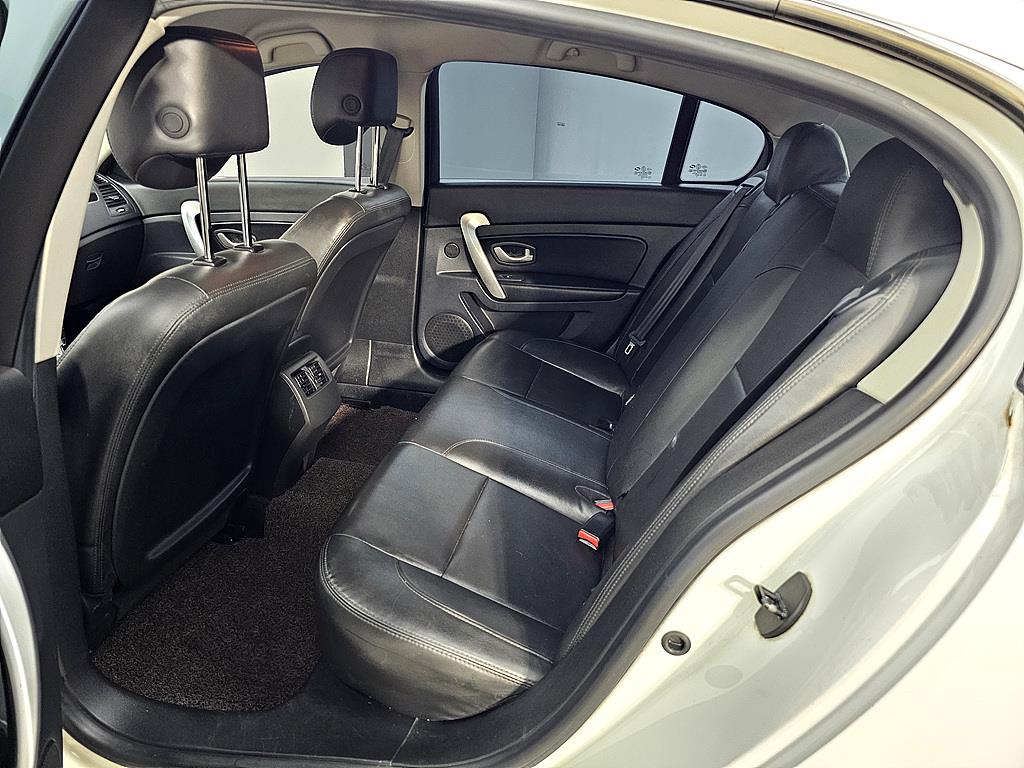 SAMSUNG SM5 - Vista 9