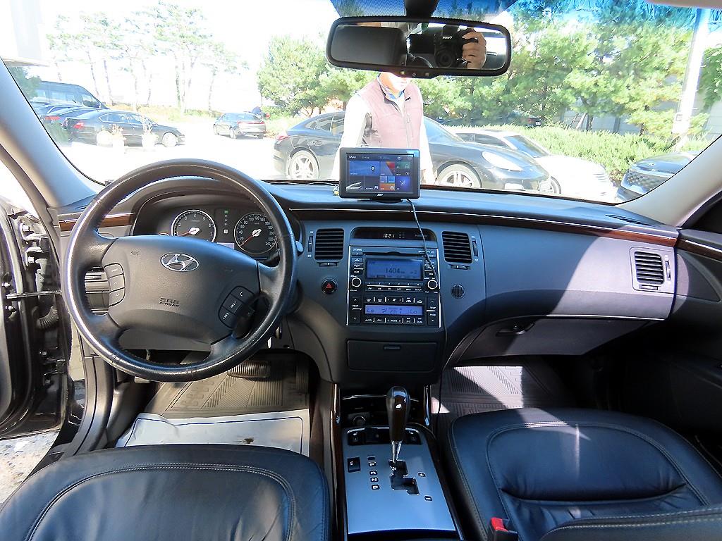 HYUNDAI Grandeur - Vista 7