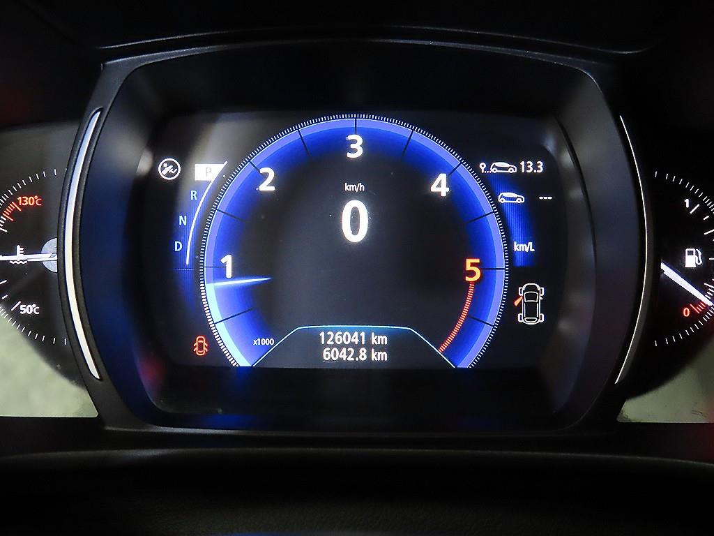 SAMSUNG QM6 - Vista 9