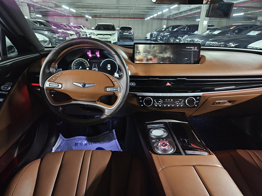 Genesis G80 - Vista 7