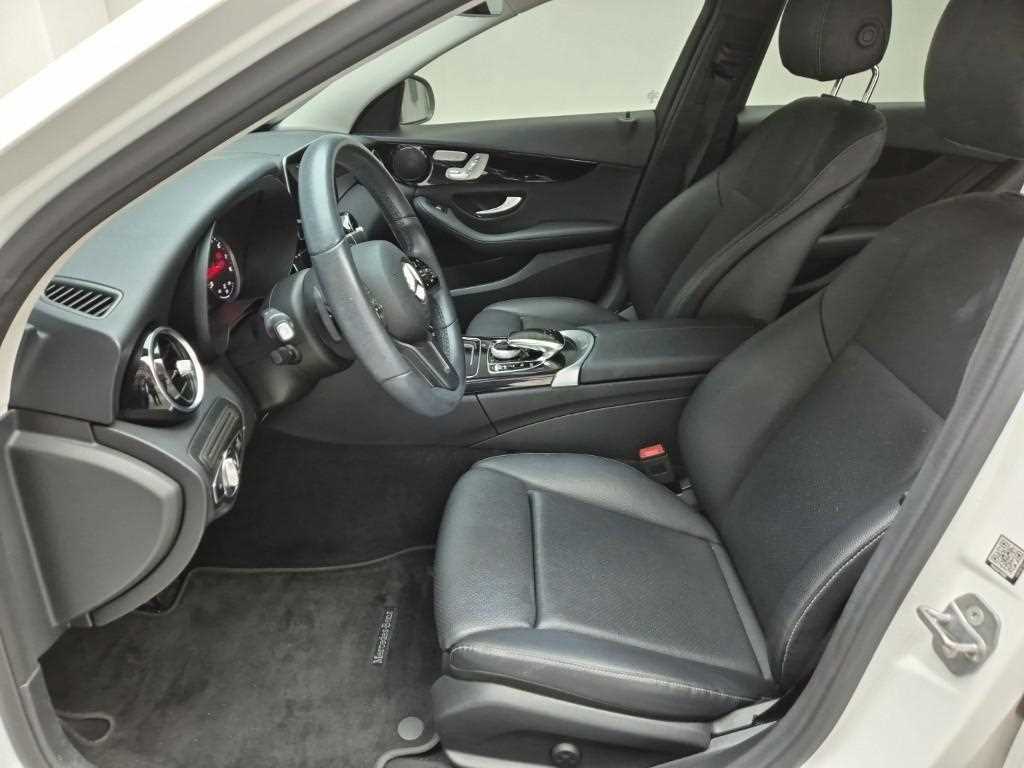 Mercedes Benz C Class - Vista 11