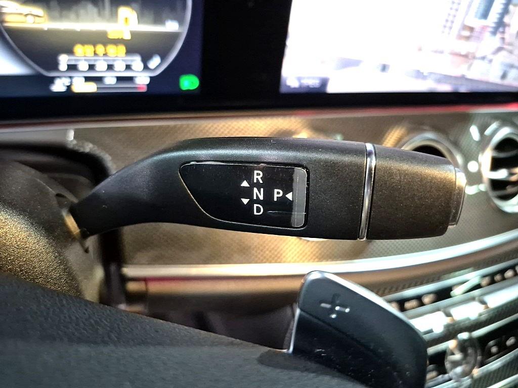 Mercedes Benz E class 2020 Negro - Importación desde Corea - HF Imports Iquique - Foto 13