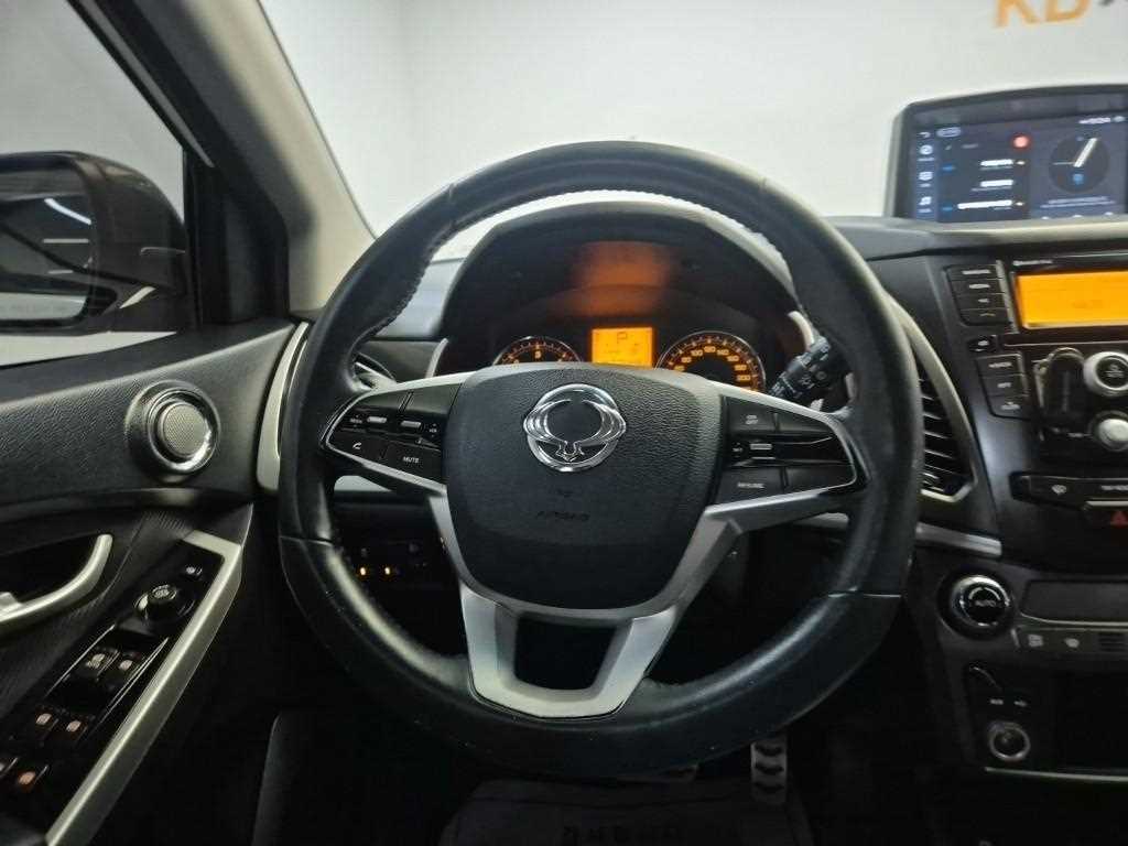 Ssangyong Korando - Vista 9