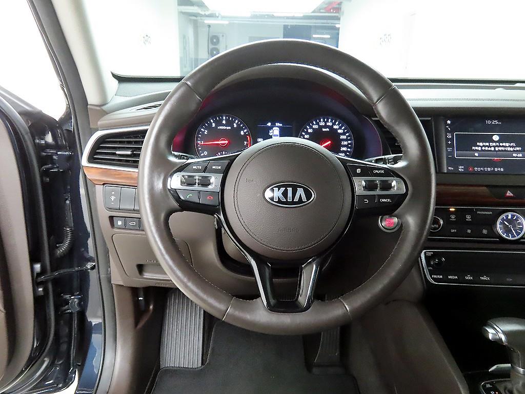 KIA K7 - Vista 7