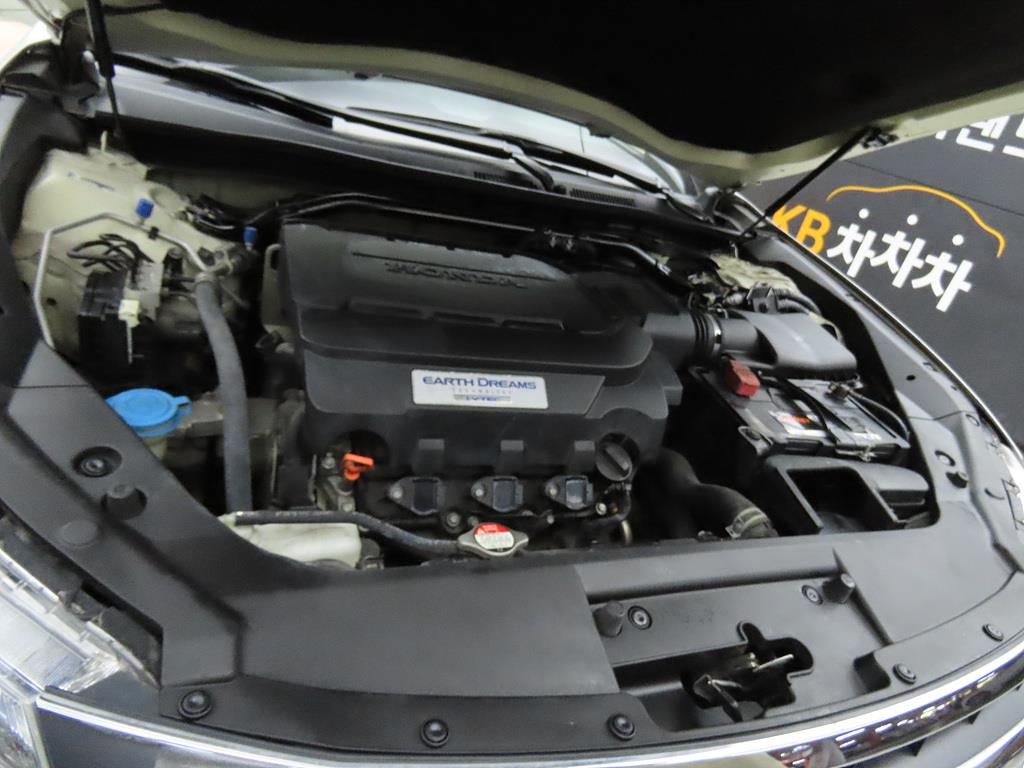 Honda Cross Tour 2013 Blanco - Importación desde Corea - HF Imports Iquique - Foto 19