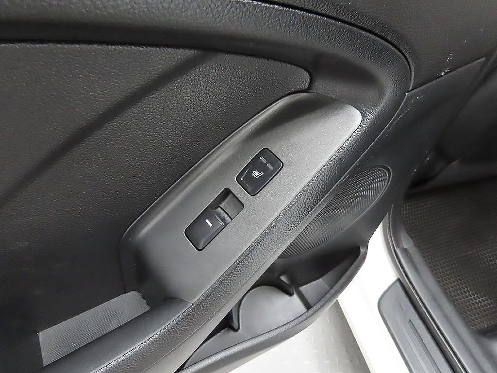 KIA K3 2013 Blanco - Importación desde Corea - HF Imports Iquique - Foto 9