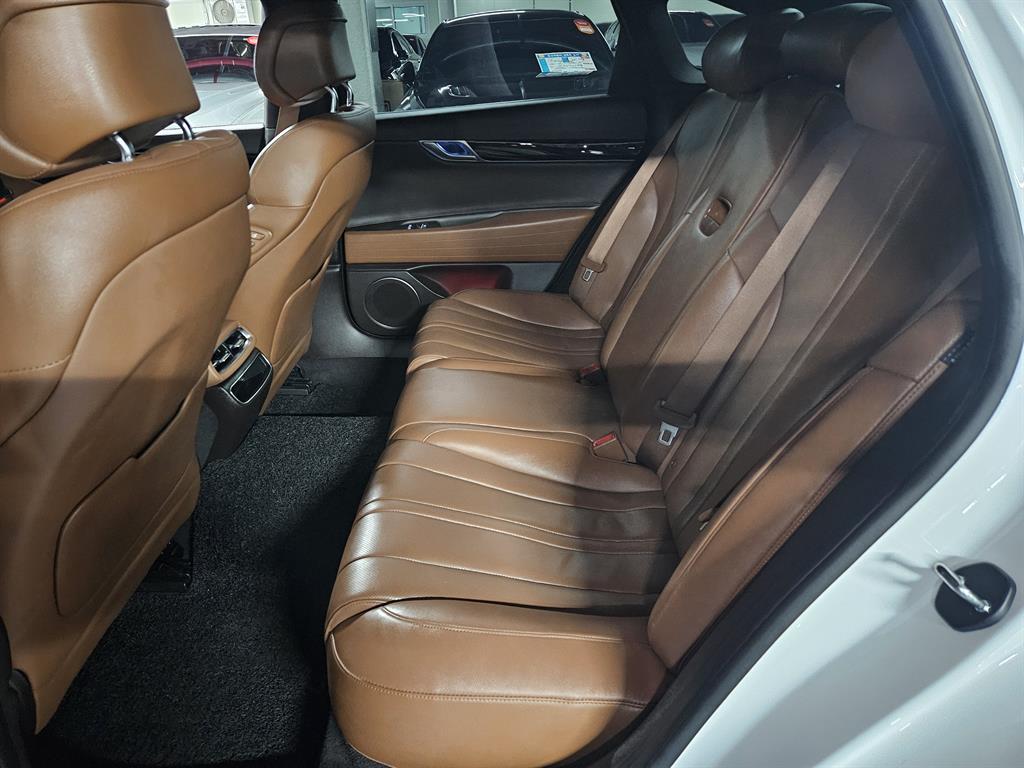 Genesis G80 2022 Blanco - Importación desde Corea - HF Imports Iquique - Foto 17