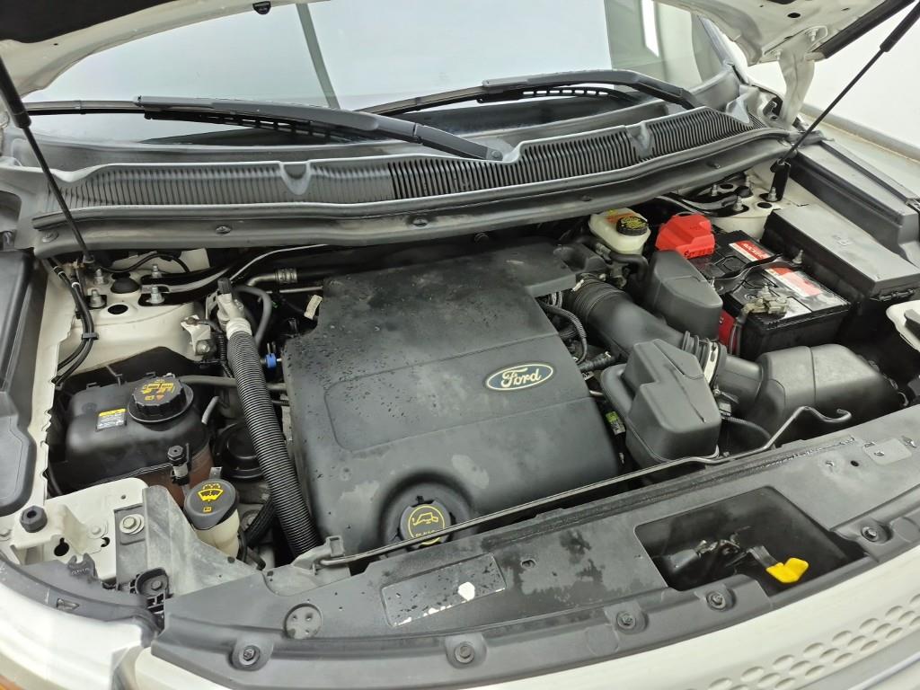 Ford Explorer - Vista 6