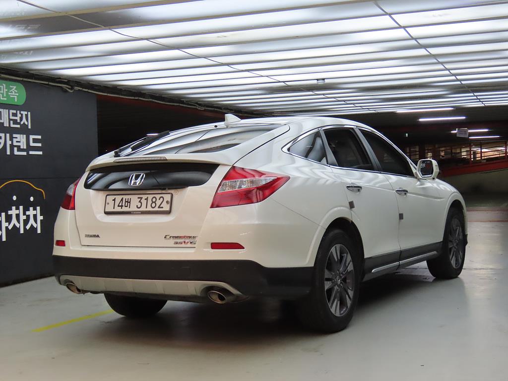 Honda Cross Tour - Vista 4