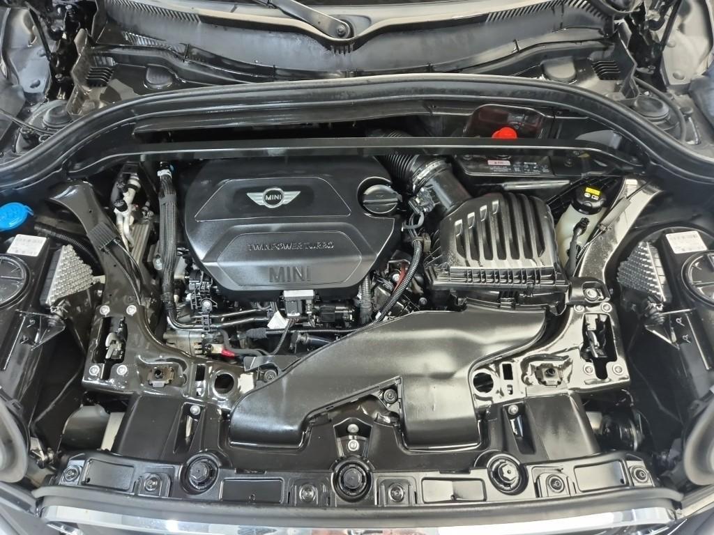 Mini Countryman - Vista 5