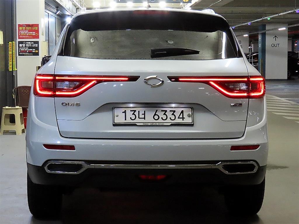 SAMSUNG QM6 - Vista 5