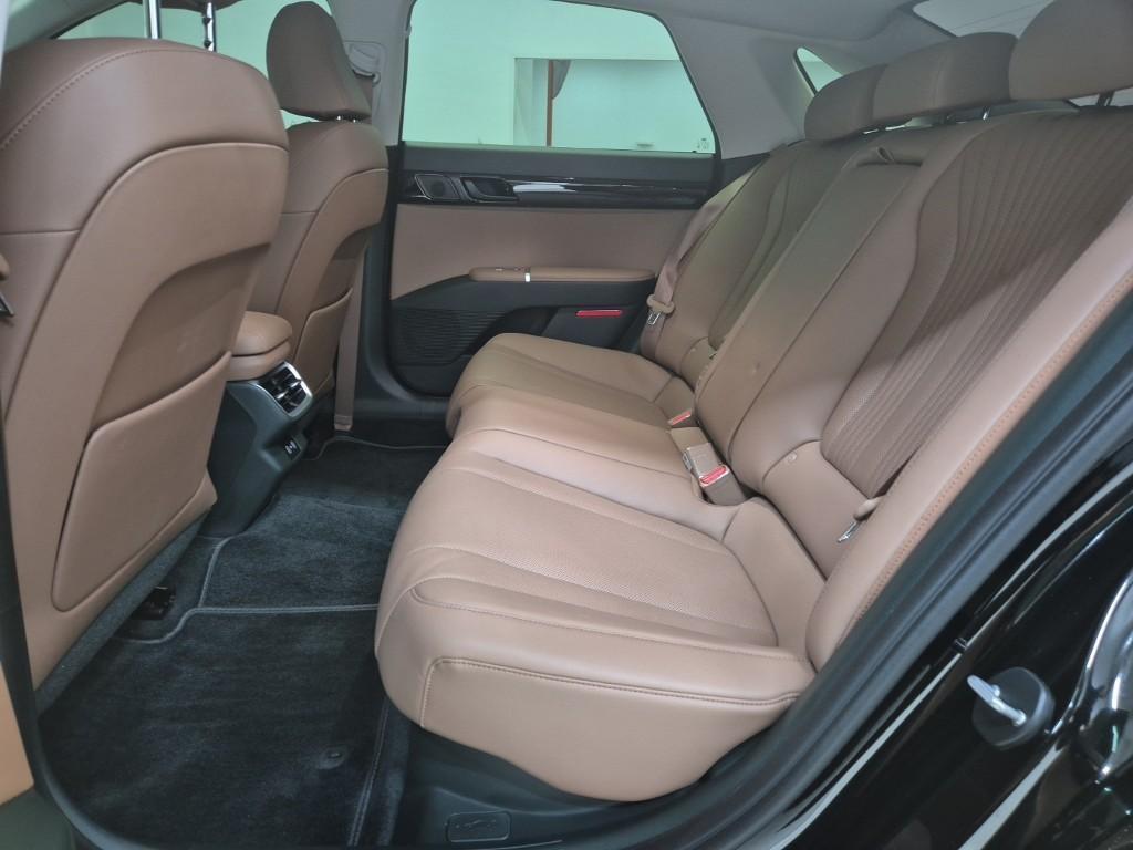 HYUNDAI Grandeur - Vista 12