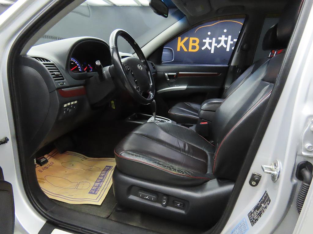 HYUNDAI Santa Fe - Vista 5