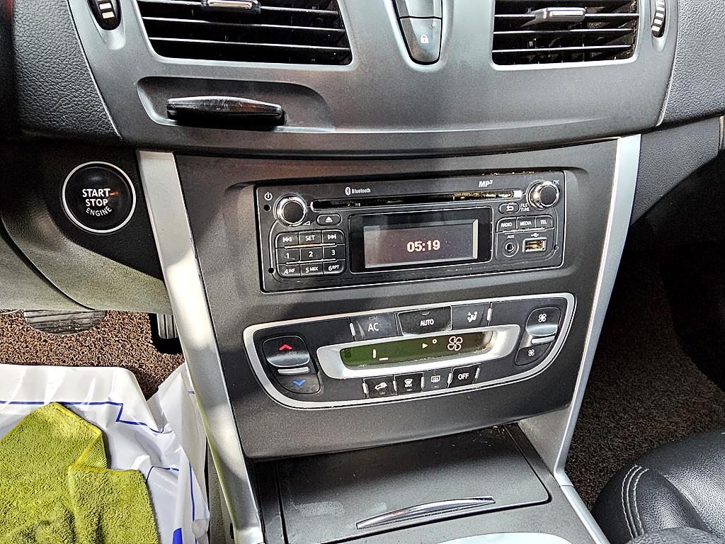 SAMSUNG SM5 2013 Blanco - Importación desde Corea - HF Imports Iquique - Foto 17