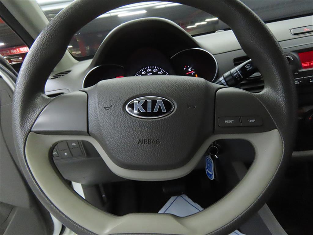 KIA Morning - Vista 8