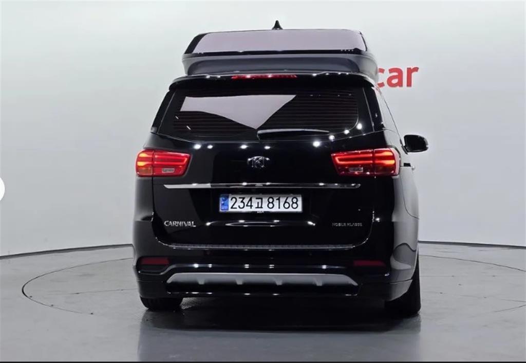 KIA Carnival - Vista 4