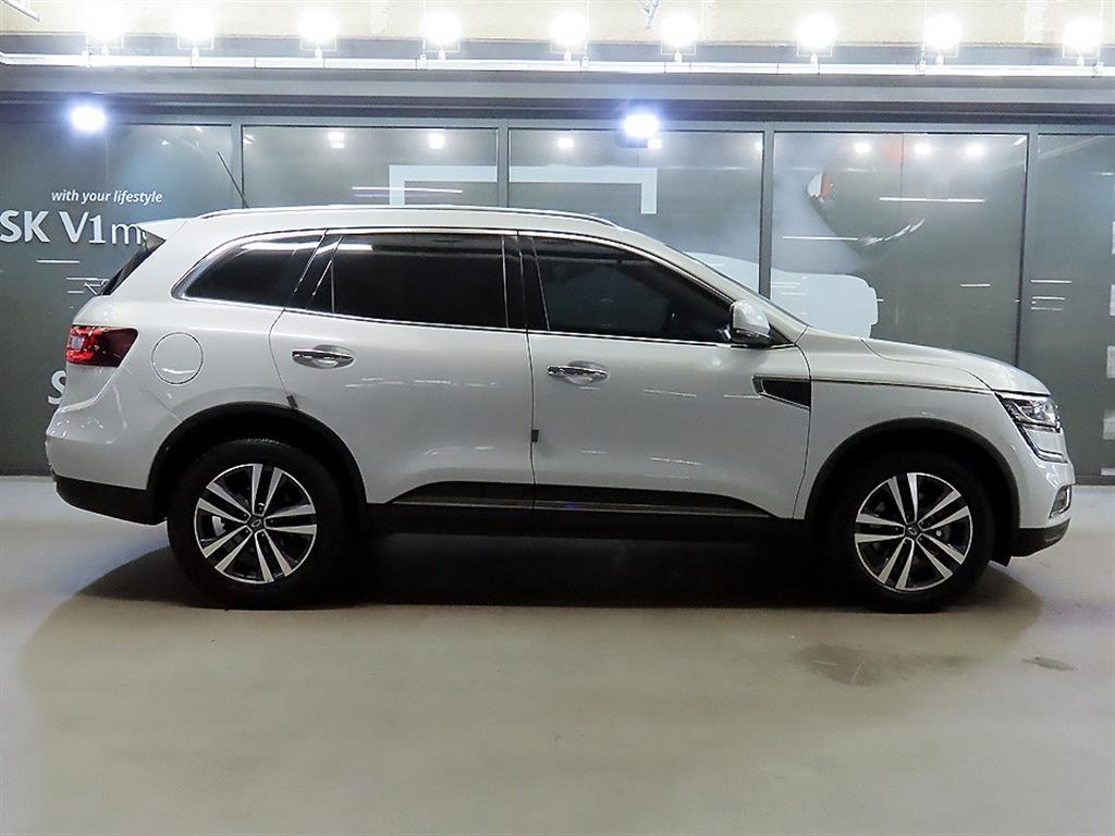 SAMSUNG QM6 - Vista 3