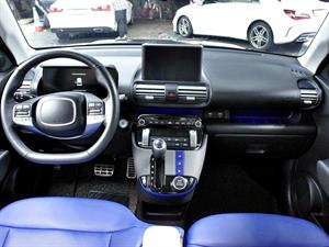 HYUNDAI Casper - Vista 10