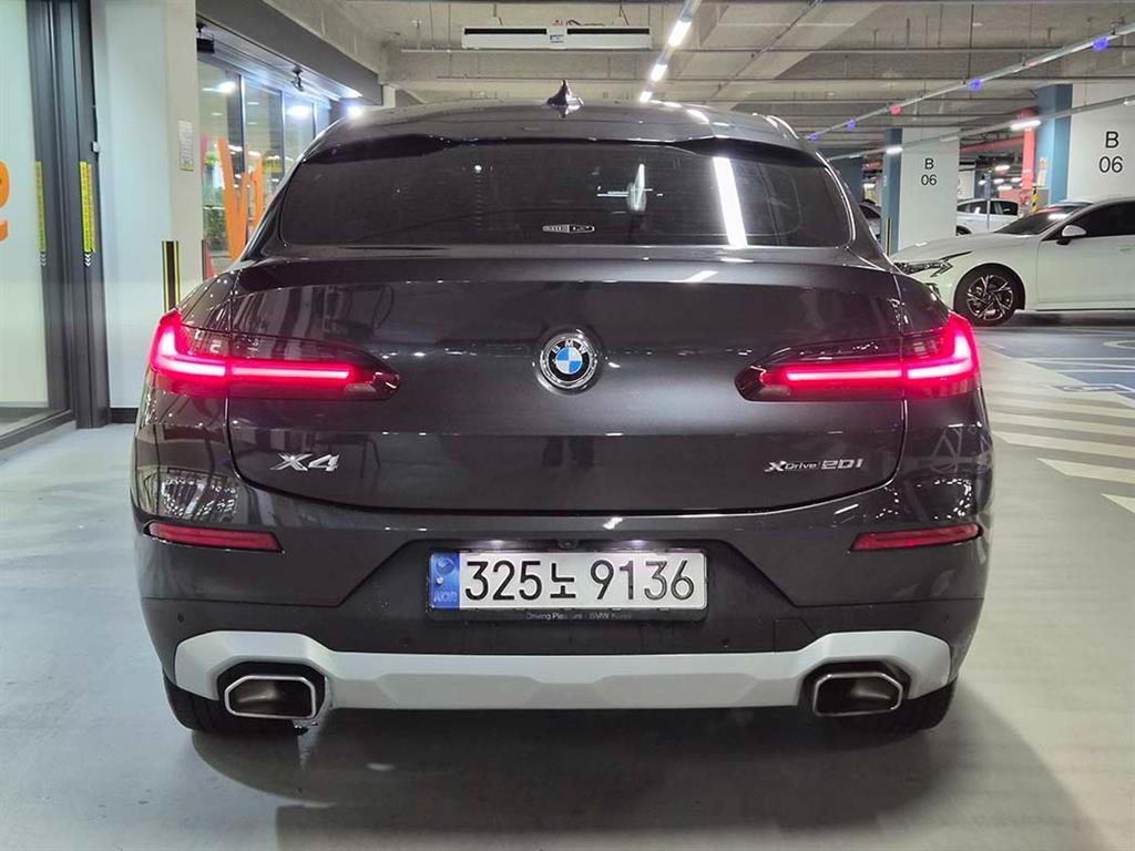BMW X4 - Vista 5