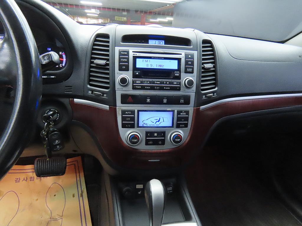 HYUNDAI Santa Fe - Vista 10
