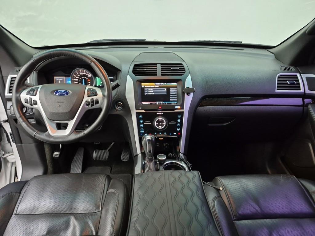 Ford Explorer - Vista 5