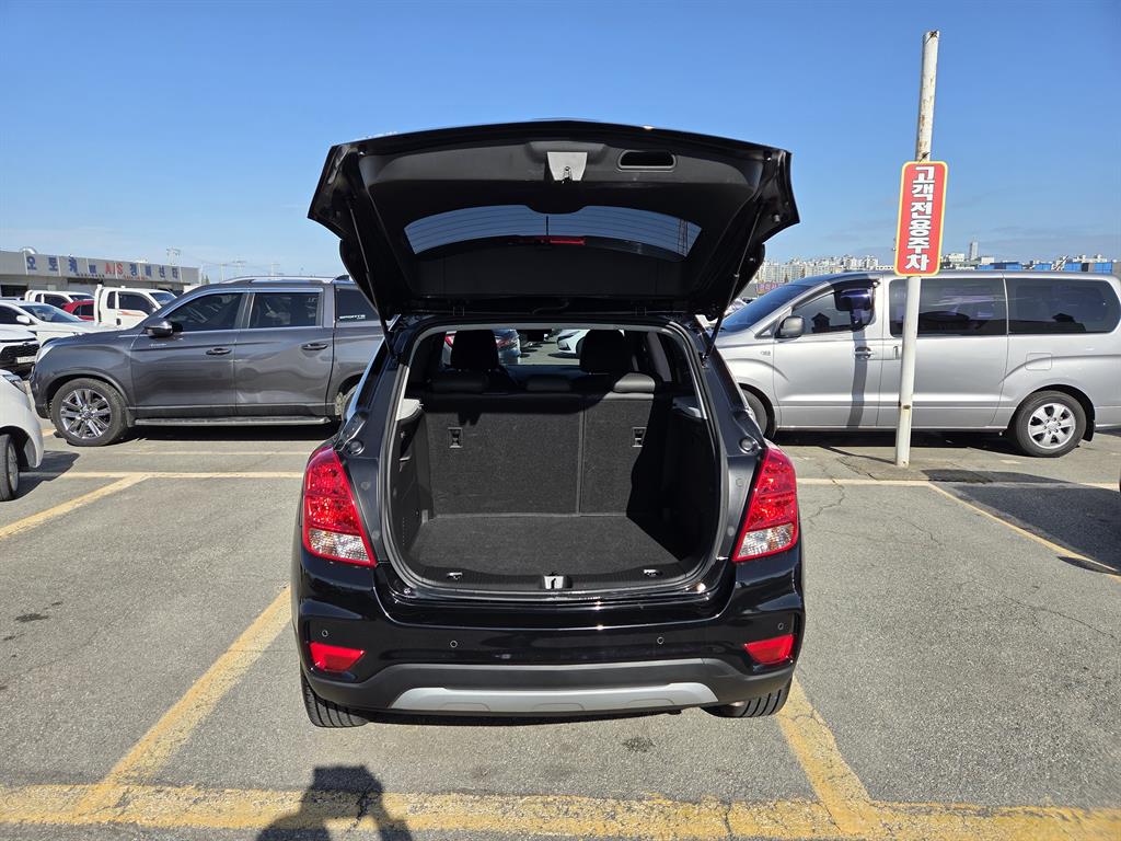 Chevrolet Trax - Vista 9