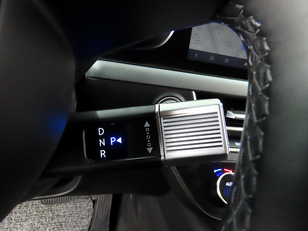 HYUNDAI Sonata - Vista 10