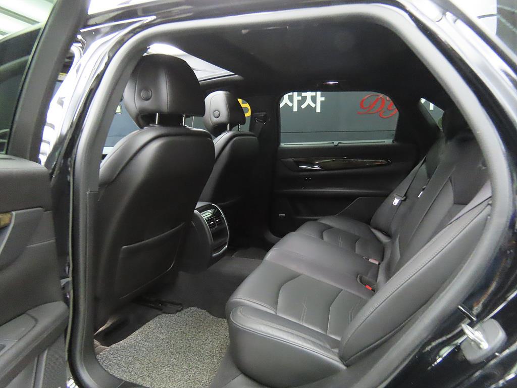 Cadillac CT6 - Vista 6