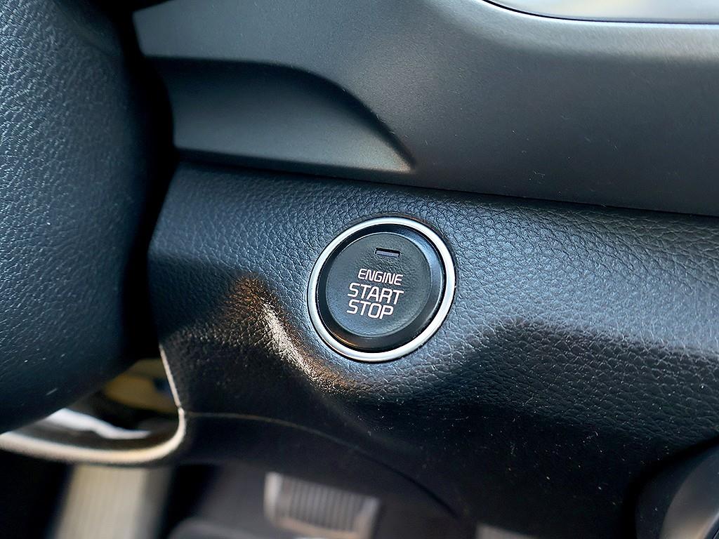 KIA Stonic 2018 Rojo - Importación desde Corea - HF Imports Iquique - Foto 11