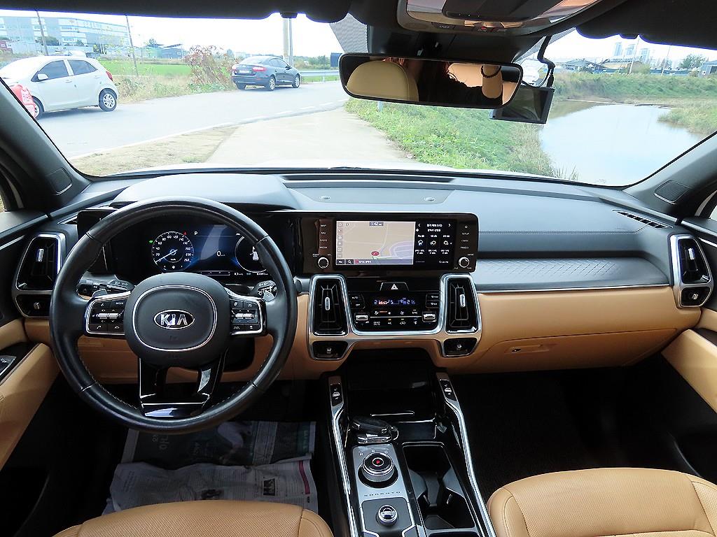 KIA Sorento - Vista 9