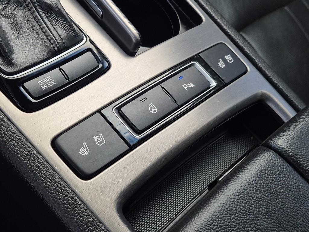 HYUNDAI Genesis 2015 Negro - Importación desde Corea - HF Imports Iquique - Foto 18