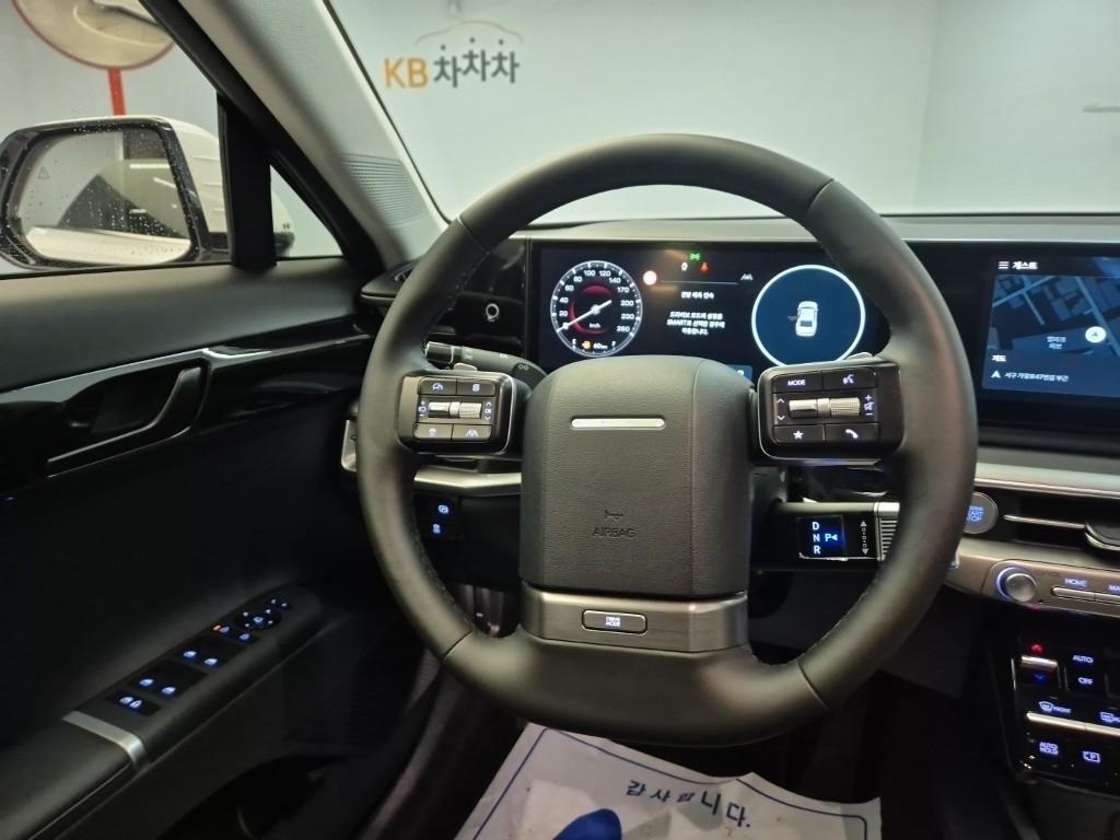 HYUNDAI Grandeur - Vista 9