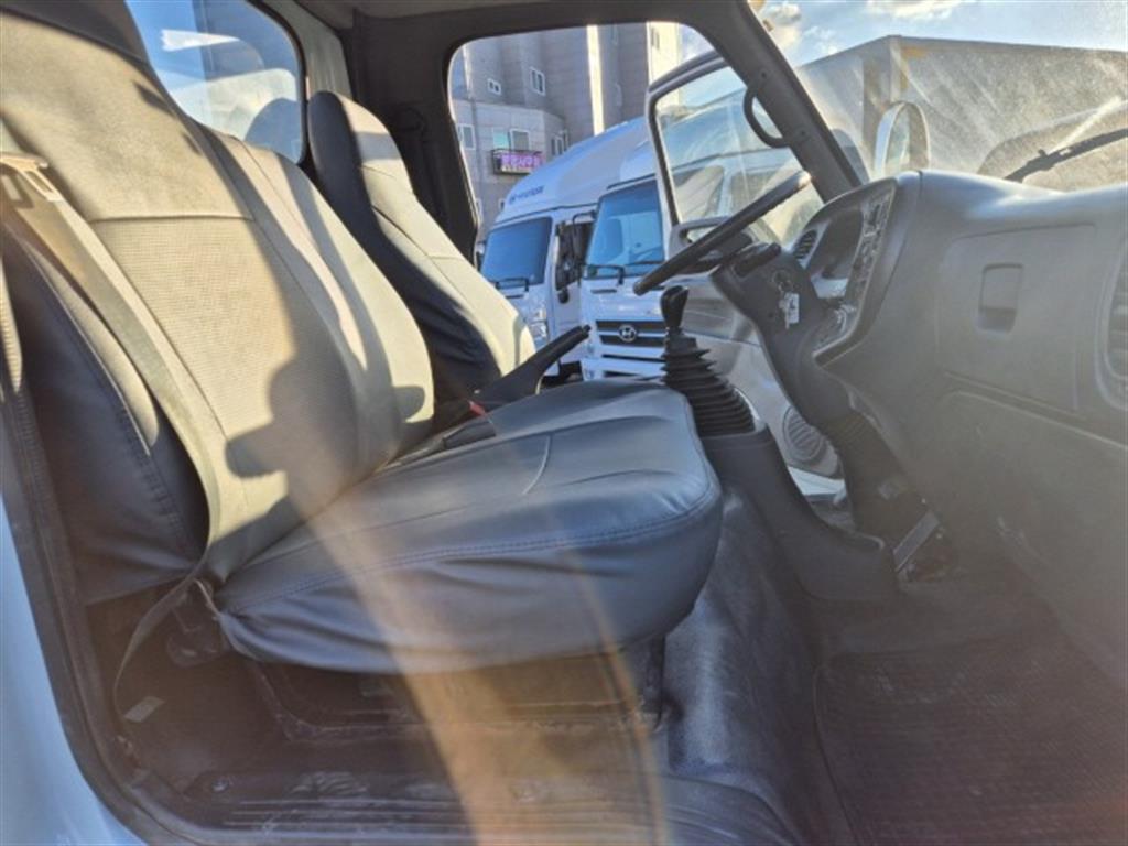 medium and large cargo Rory 2010 Blanco - Importación desde Corea - HF Imports Iquique - Foto 16