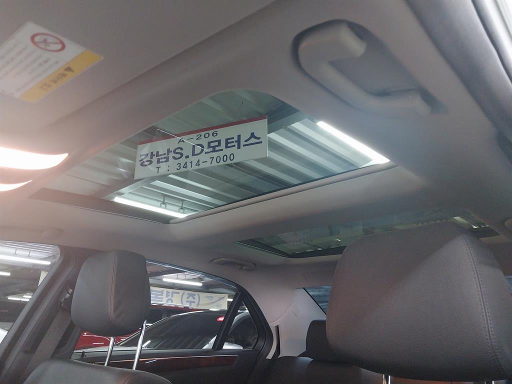 Mercedes Benz E class 2012 Plateado - Importación desde Corea - HF Imports Iquique - Foto 15