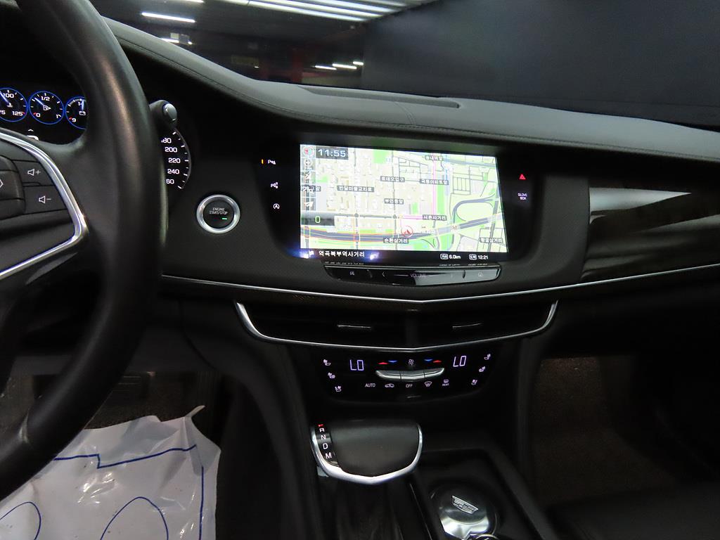 Cadillac CT6 - Vista 10