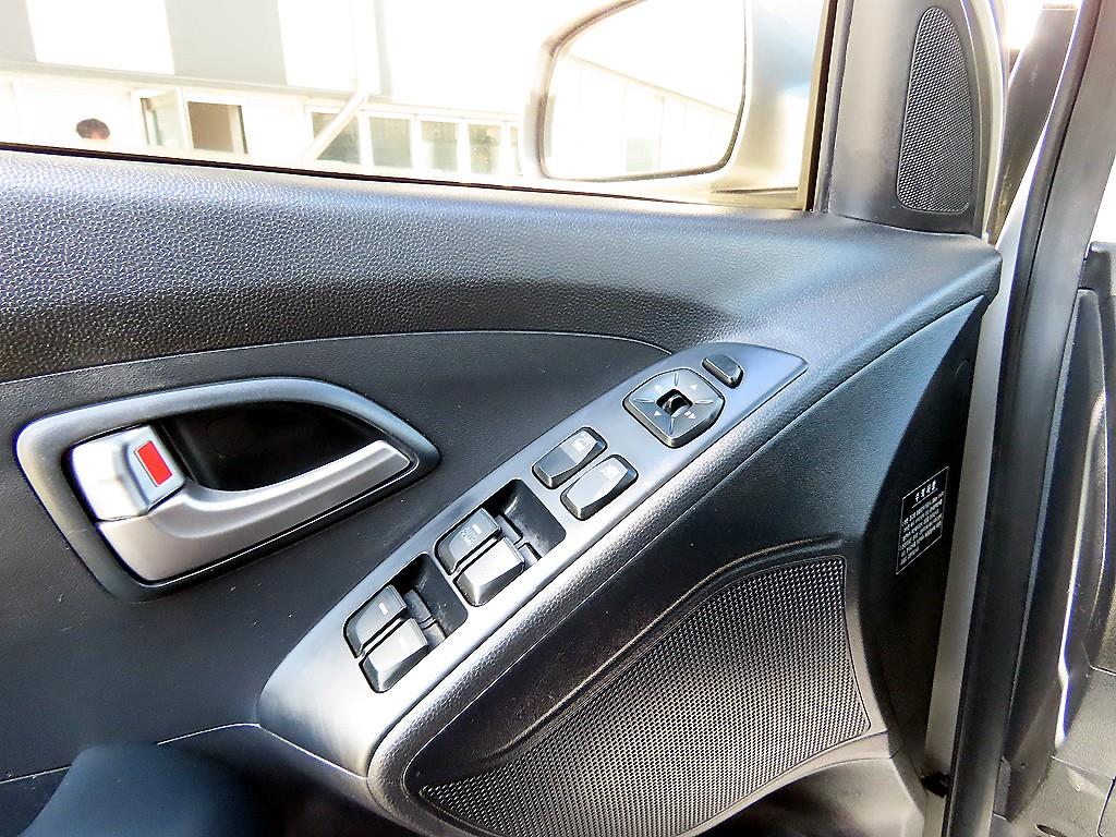 HYUNDAI Tucson - Vista 11