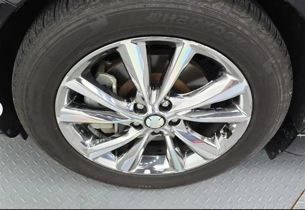 KIA Carnival - Vista 5