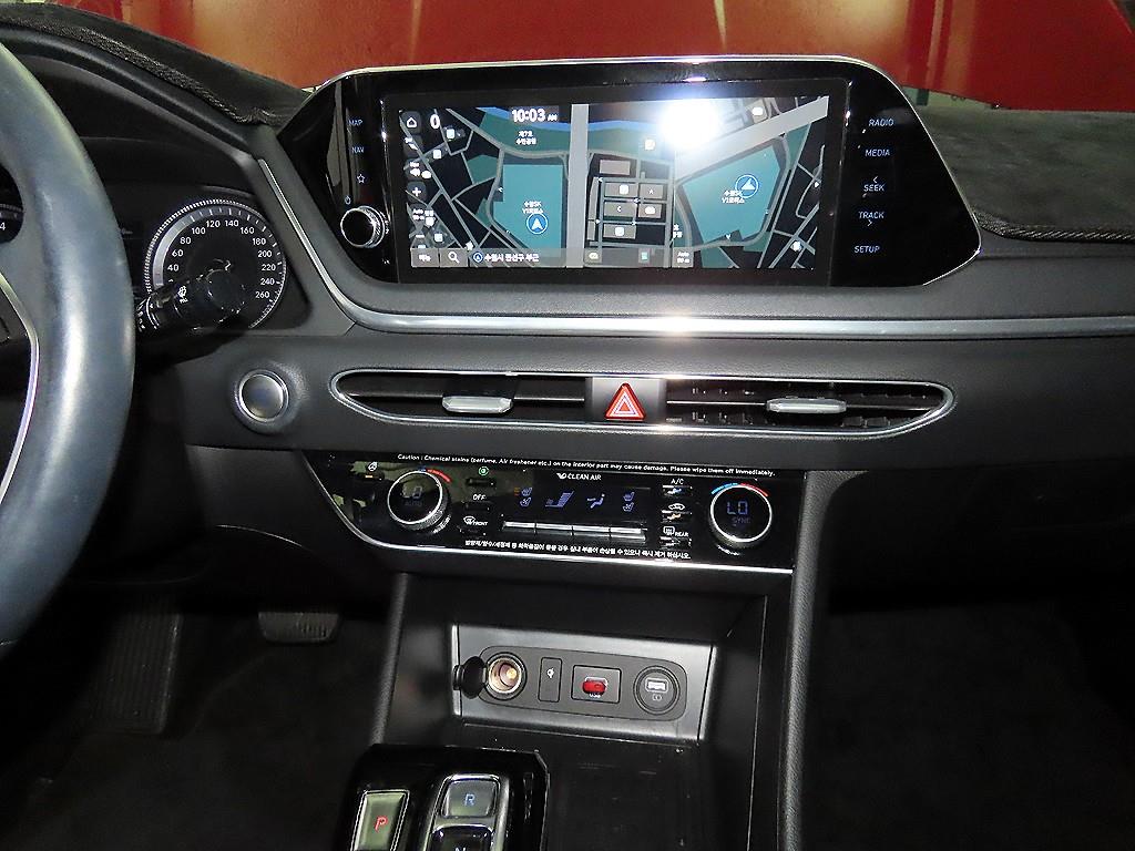 HYUNDAI Sonata - Vista 11