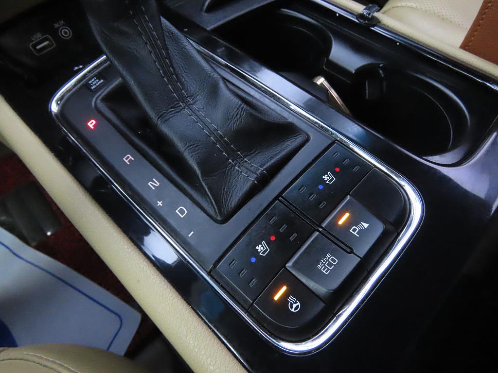 KIA Carnival 2017 Negro - Importación desde Corea - HF Imports Iquique - Foto 13